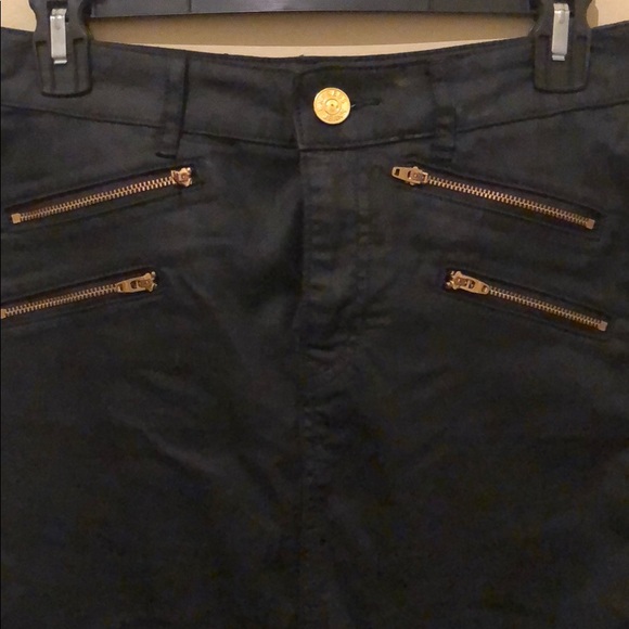 Express Black skirt - Picture 2 of 5